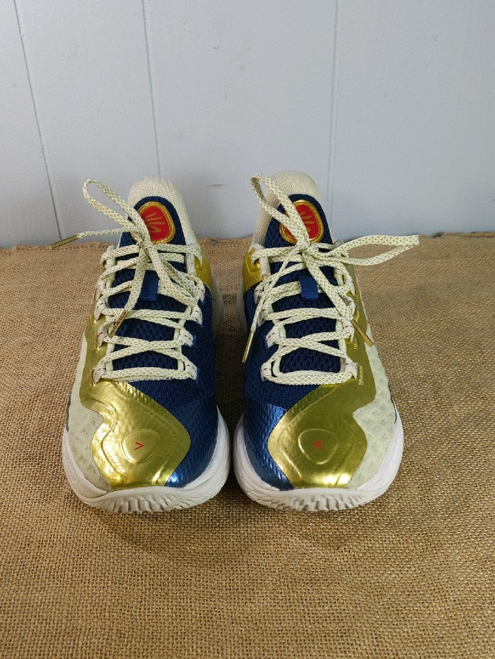 Under Armour Curry 11 'Championship Mindset' Kid's Basketball Shoes Sz 5Y - Picture 2 of 8
